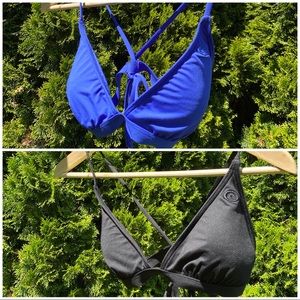 ✨ 2 for $25 bikini tops 👙✨